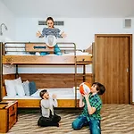 Hotel Aquapalace Prague