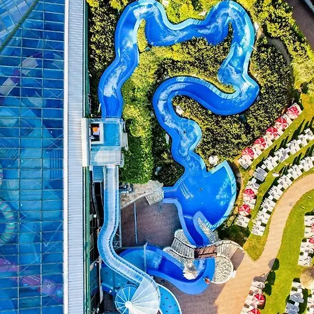 Aquapalace Prague Hotel