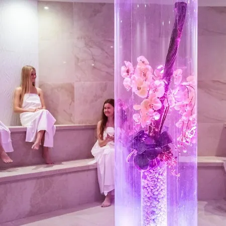 Hotell Aquapalace Prague