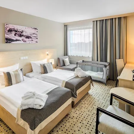 Aquapalace Prague Hotel