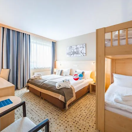 Aquapalace Prague Hotel 4*