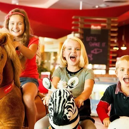 فندق أكوابالاس براغ 4*