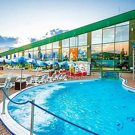 Aquapalace Prague 4*