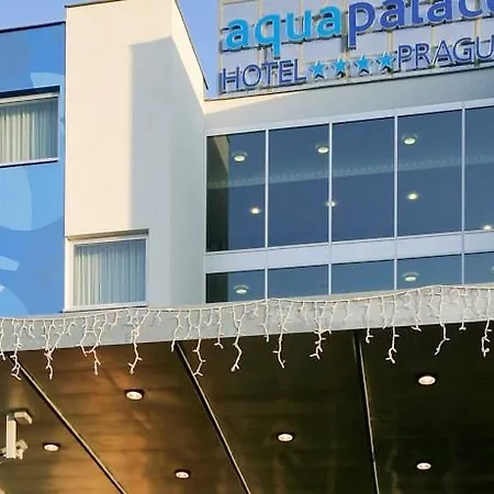 Aquapalace Prague 4*