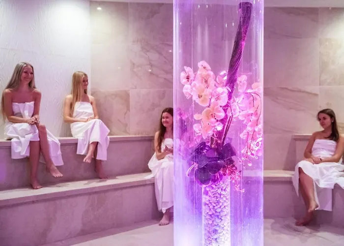 Hotel Aquapalace Prague