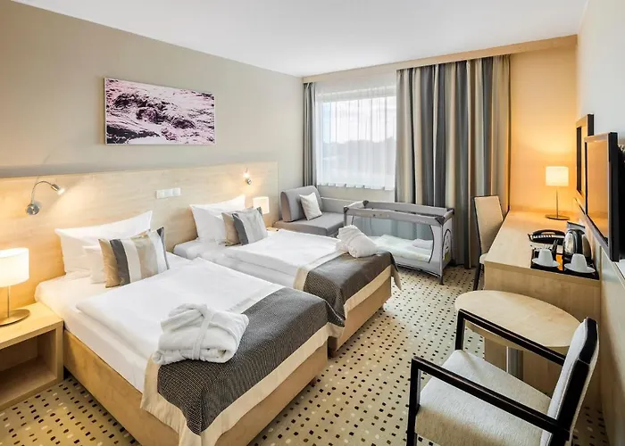 Aquapalace Prague Szálloda