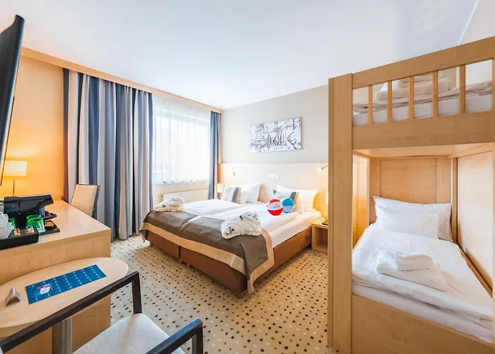 Aquapalace Prague Hotel 4*