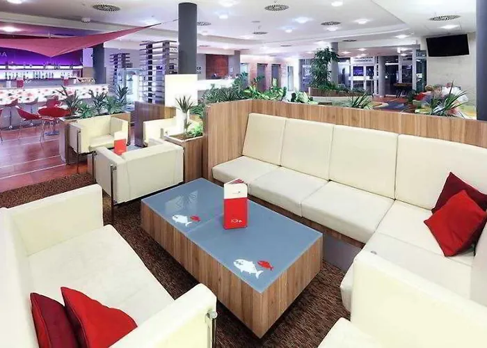 Aquapalace Prague Hotel 4*